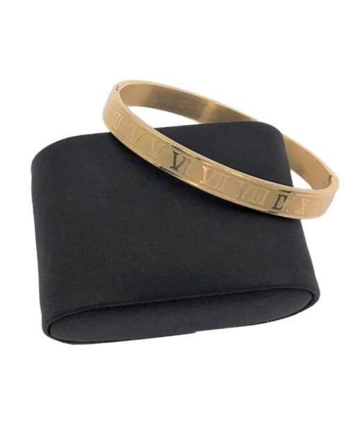 תמונה של צמידי פלדה לגבר בצבע זהב יוקרתי